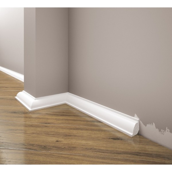 Listwa przypodłogowa Creativa LPC-01M 2,1 × 2,1 × 244 cm